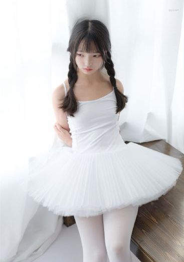 丰满的女同学2