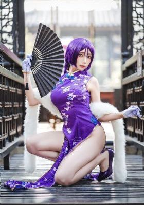 年轻的女教师2完整版